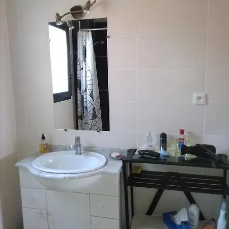 Privee Badet Bed & Breakfast Salles (Gironde)